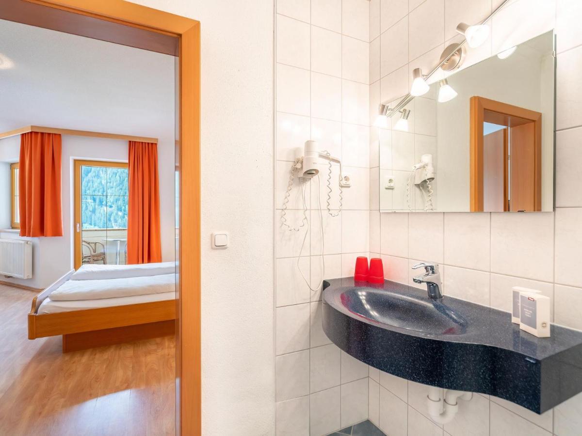 Lovely Apartment In Neustift Im Stubaital With Mountain View Luaran gambar